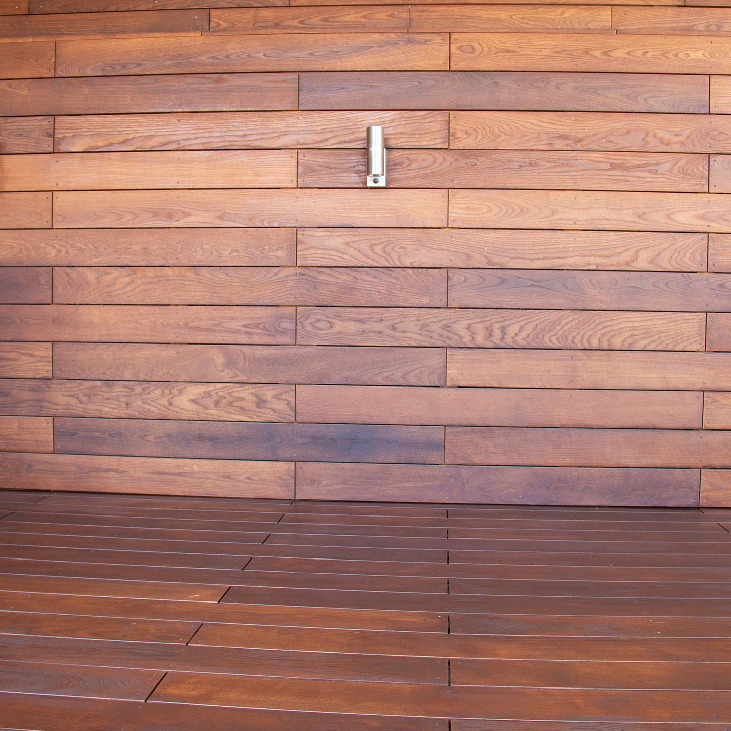 Advantage Thermally Modified Ash, 1x6 Rainscreen