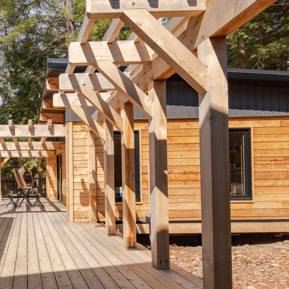 1x6 Western Red Cedar Shiplap - Select Knotty (STK) Appearance Grade - S1S2E/KD