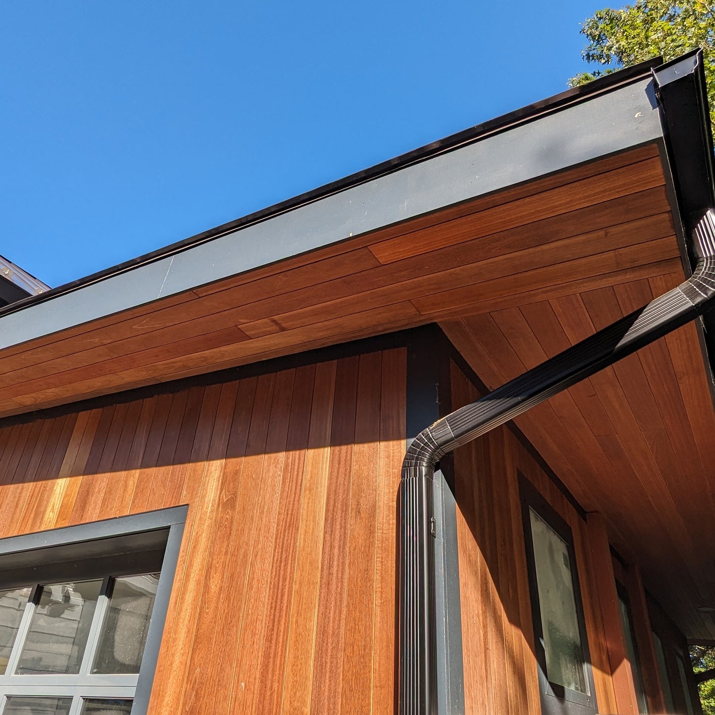 5/4 x 6 Mahogany (Red Balau) Wood T&G Square-Edge Decking