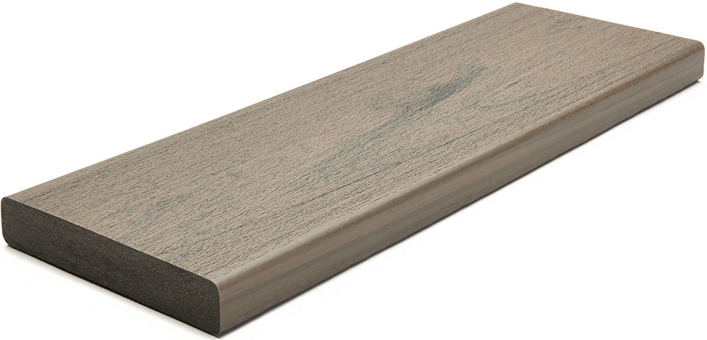 Trex Transcend Lineage® Decking