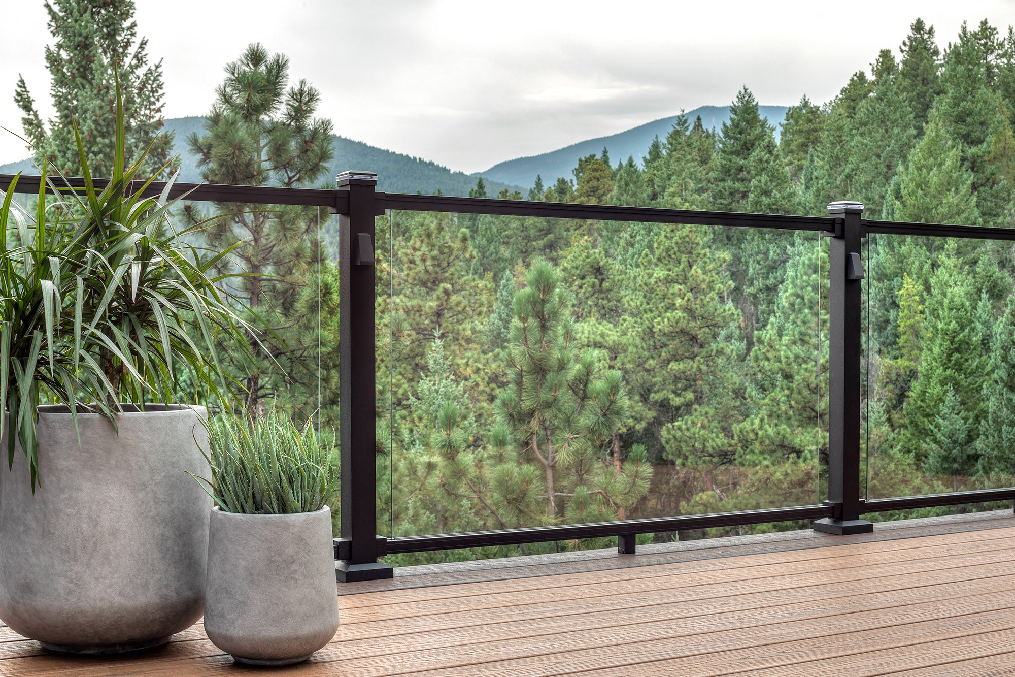 Web Inset Railing Trex Deck Railing: Built to Last for Years - Advantage Lumber