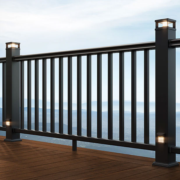 TimberTech® Advantage Rail Square Hollow Baluster Kit (Level)