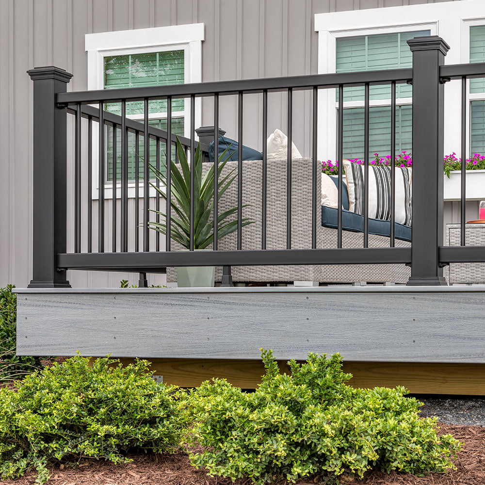 Trex Enhance Naturals® Riser/Fascia Foggy Wharf