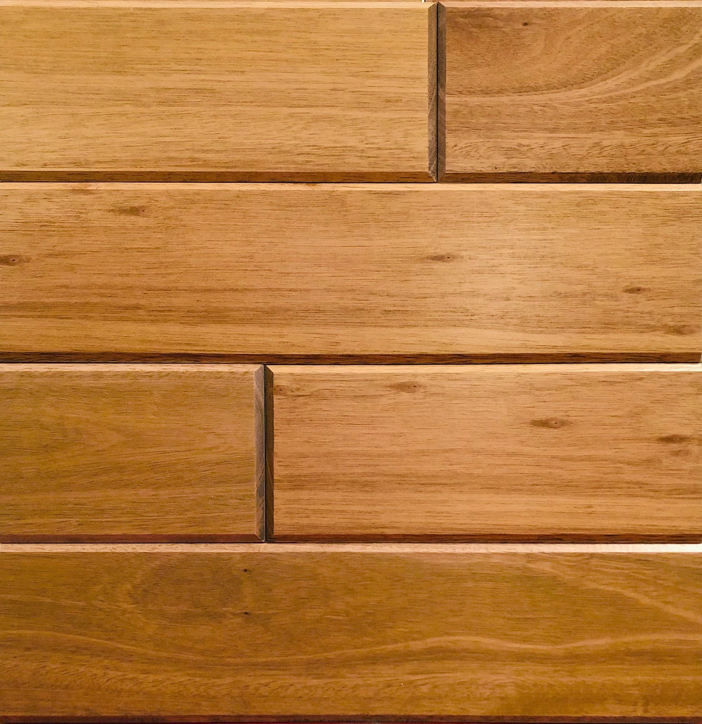 Synergy Wood® Red Grandis™ Sample